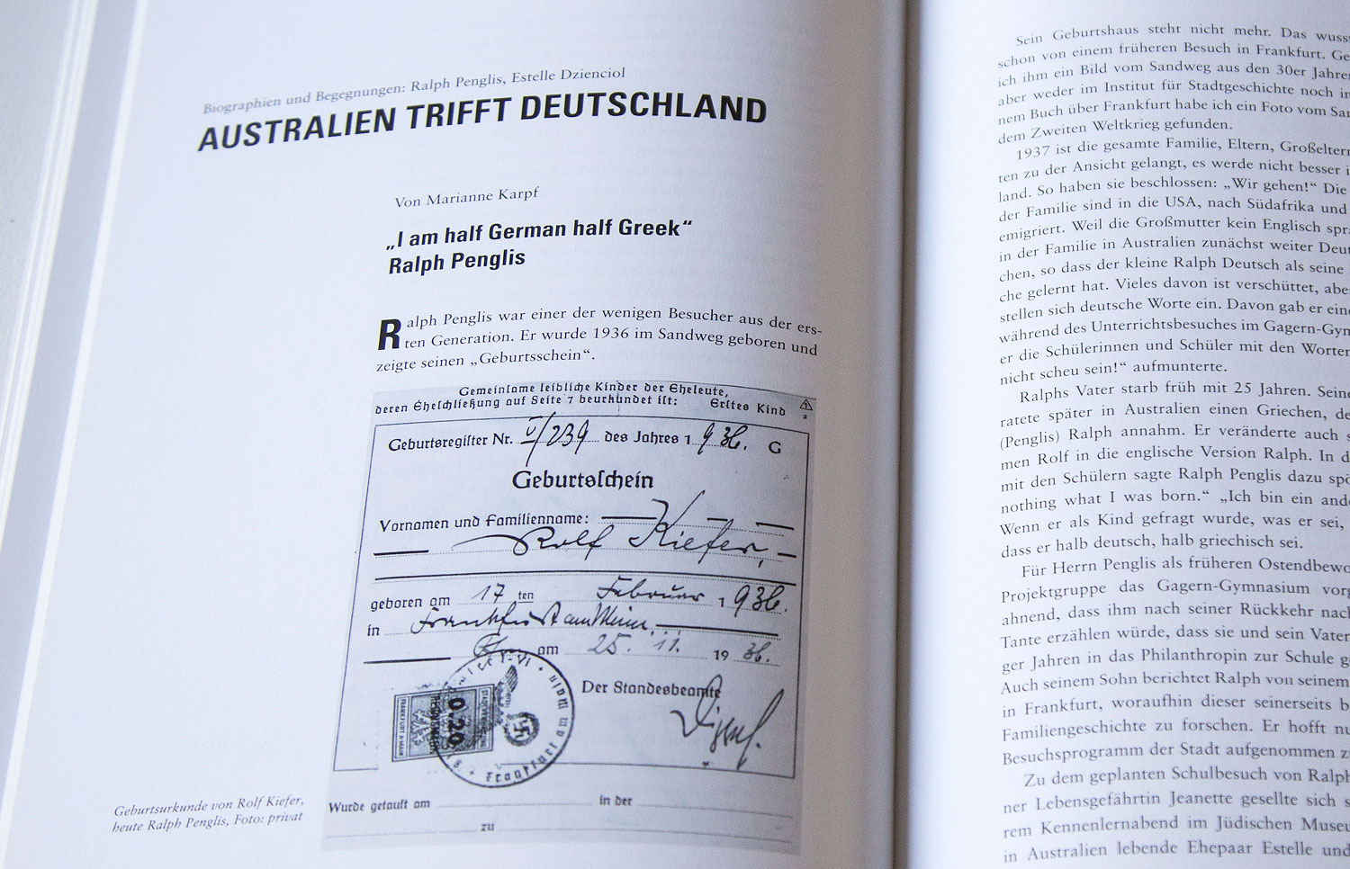 Buchgestaltung - Unsere Wurzeln sind hier in Frankfurt Begegnungen mit ehemaligen Frankfurterinnen und Frankfurter jüdischer Herkunft und ihren Kindern, Quelle: Herbert H. Popp - poppdesign