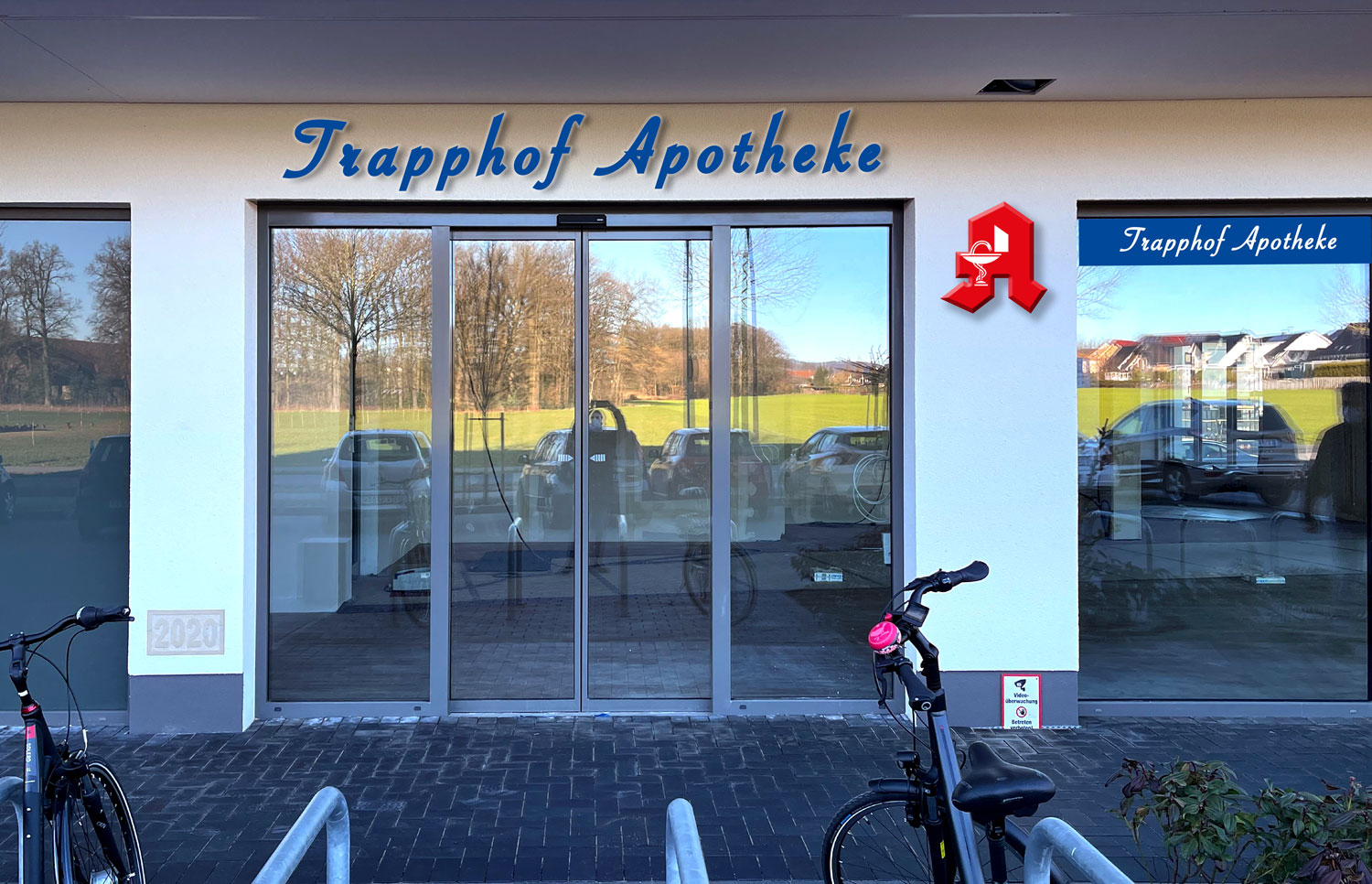 Corporate Design - Trapphof Apotheke, Quelle: Herbert H. Popp - poppdesign